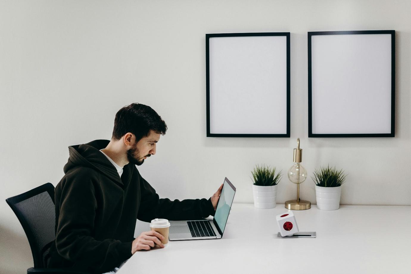 Understanding the Essentials of Crypto Investment