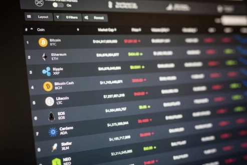 5 Emerging Cryptocurrencies with Higher Growth Potential Than Bitcoin in 2025